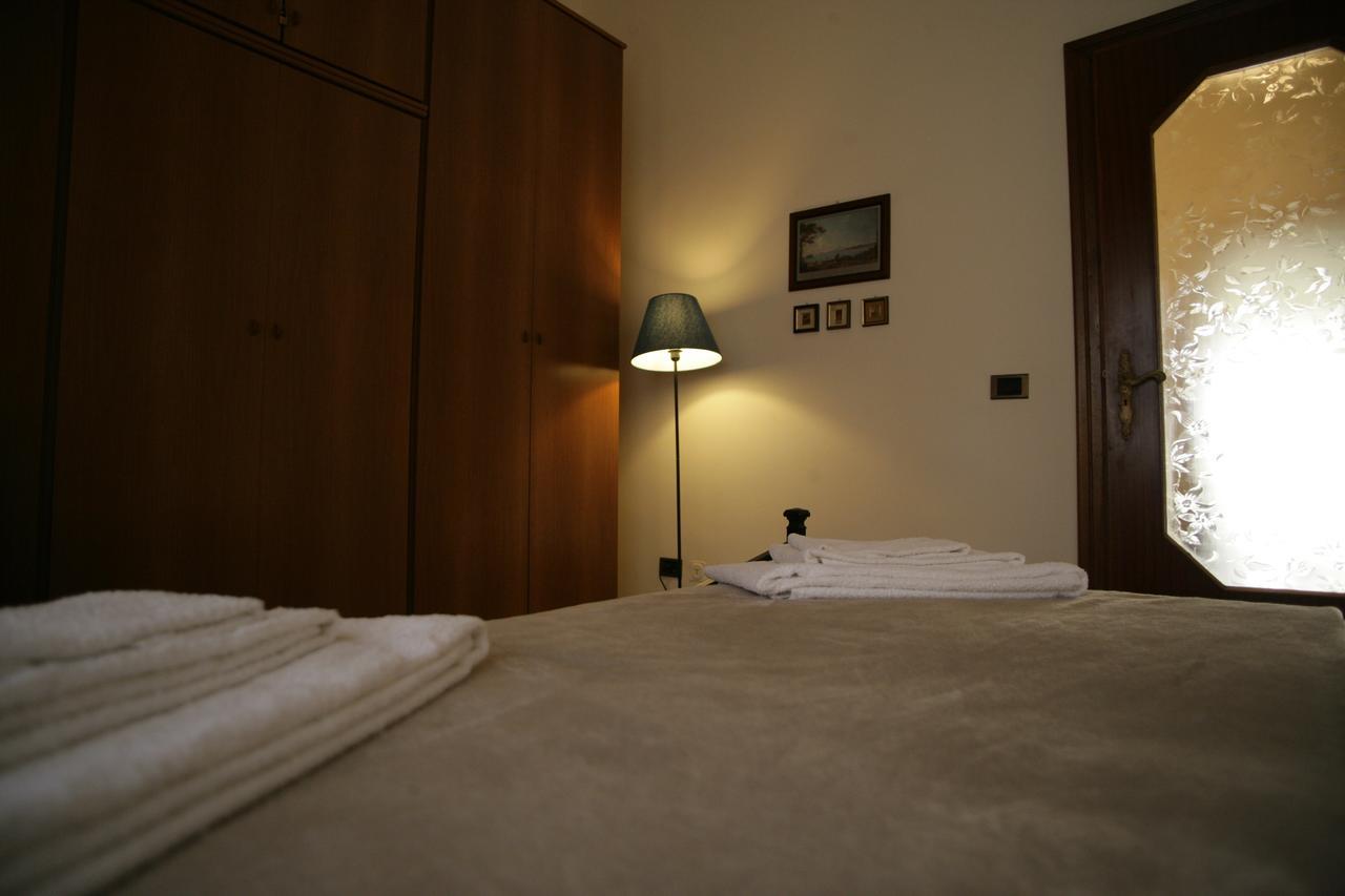 Appartement Casa Carmen à Naples Extérieur photo