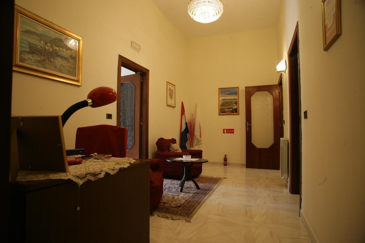 Appartement Casa Carmen à Naples Extérieur photo